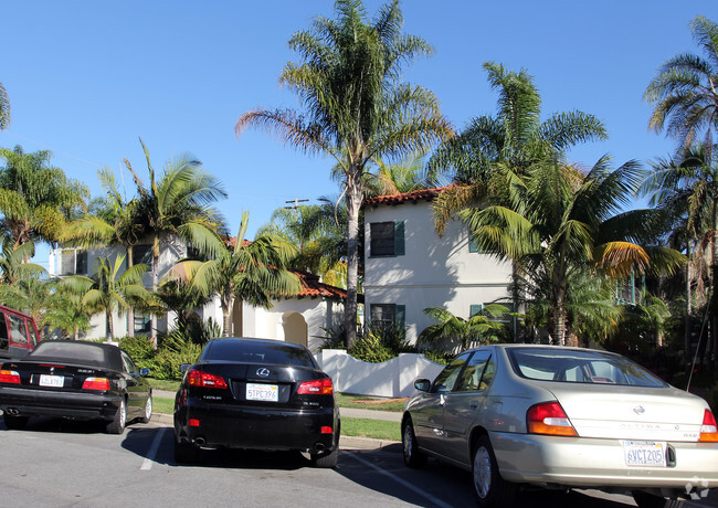 Building Photo - Tropicana Apartments