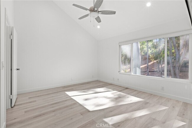 Building Photo - 22317 Vista Verde Dr