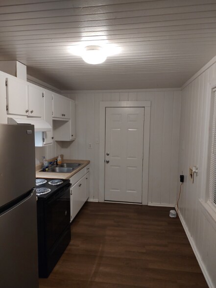 Building Photo - 5331 Watering Pond Rd