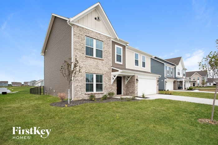 Building Photo - 6292 N Woodhaven Dr