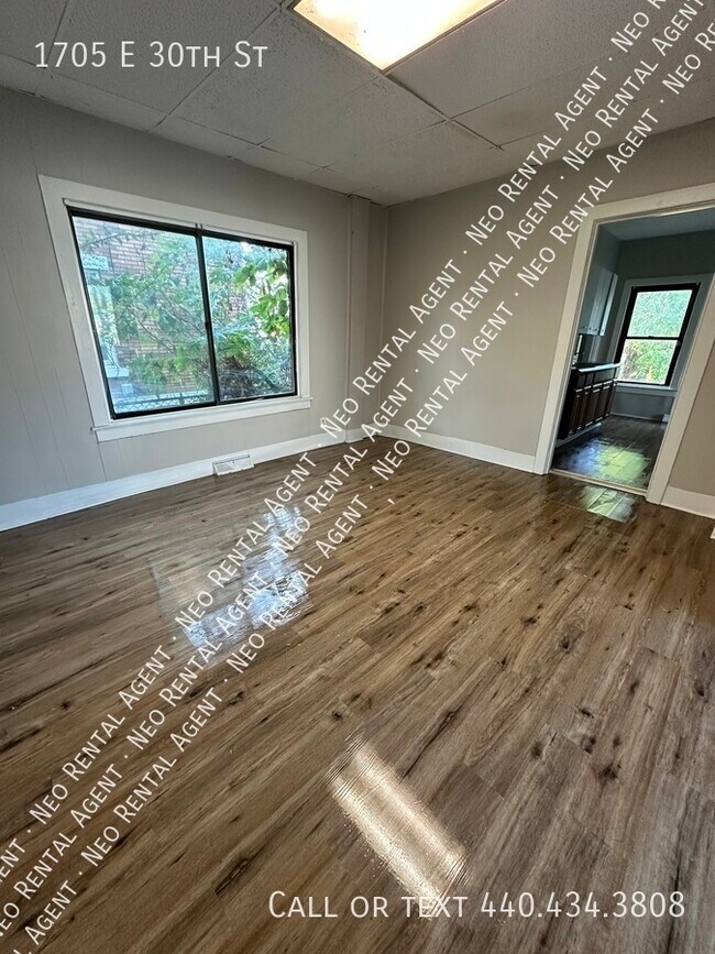 Building Photo - 1705 E 30th St