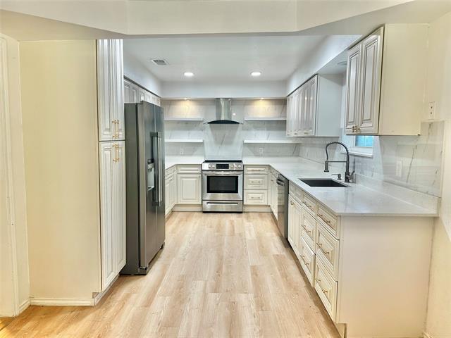 Building Photo - 900 Kimili Ct