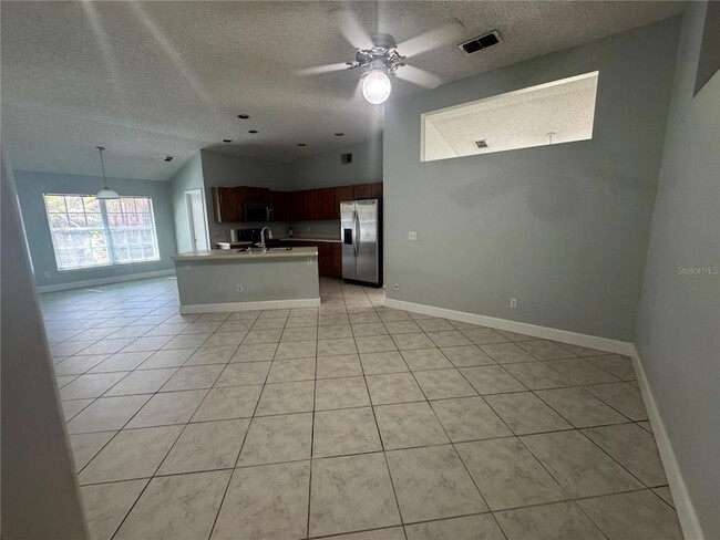 Building Photo - 10941 Mill Pond Way