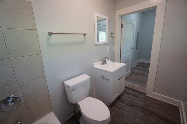 Building Photo - 4335 Jackson St