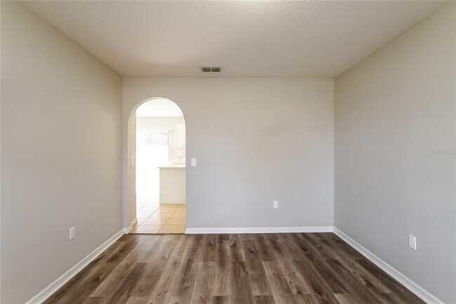 Building Photo - 517 Ridges Dr