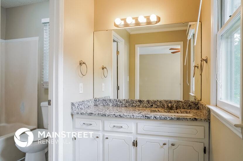 Building Photo - 3636 Meadow Creek Ln