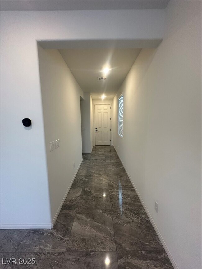 Building Photo - 6634 Tumoulin St