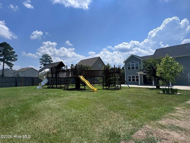 Building Photo - 276 Turriff Way
