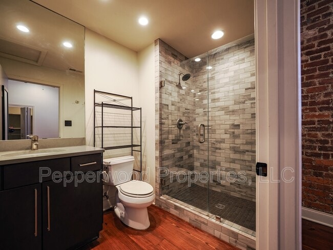 Building Photo - 149 S Daniel Morgan Ave