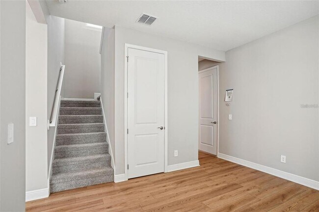 Building Photo - 5093 Railroad Vine Aly