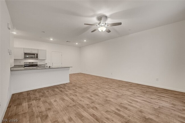 Building Photo - 4153 Lunar Cyn Ave