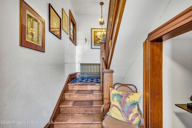 Building Photo - 1814 Olive St