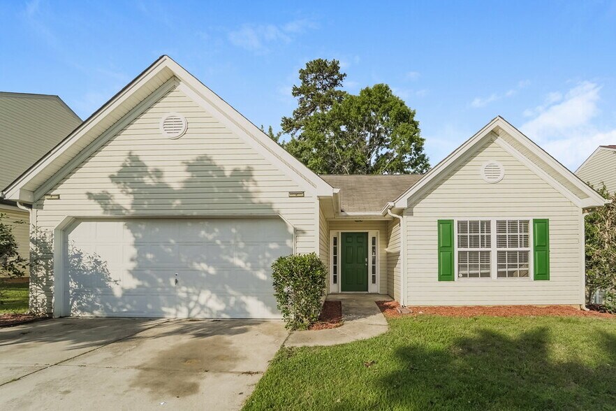 Primary Photo - 7033 Indian Ridge Ln