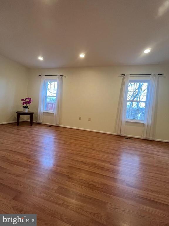 Building Photo - 25 Cherry Bend Ct
