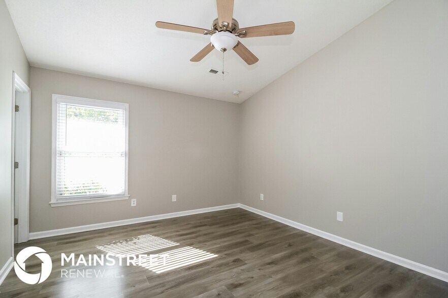 Building Photo - 5505 Crabapple Ct