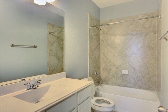 Building Photo - 1653 Arbor Knot Dr