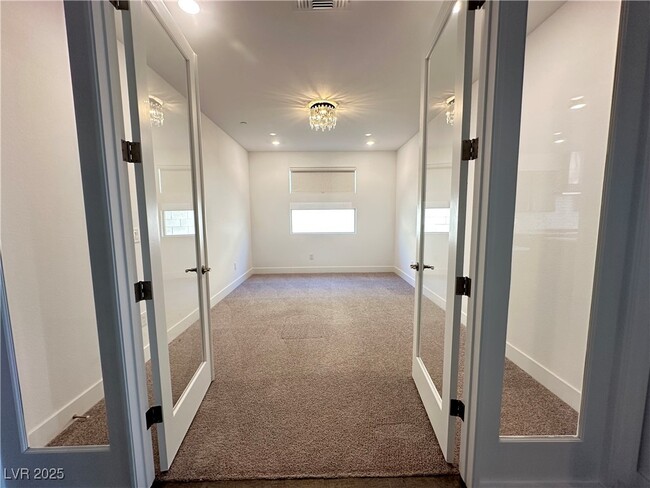 Building Photo - 6532 Corsari Rdg St