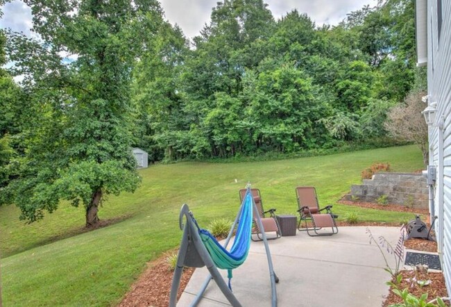Building Photo - 315 Olivette Rd