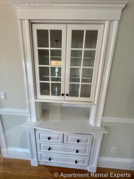 Building Photo - 86 Morrison Ave