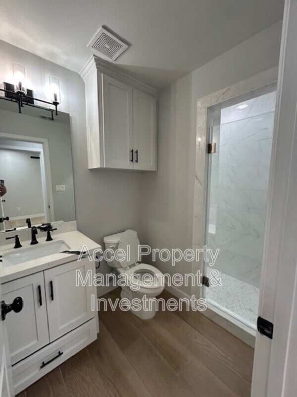 Building Photo - 6617 N 5th St