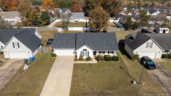 Building Photo - 7780 Buttonwood Ave