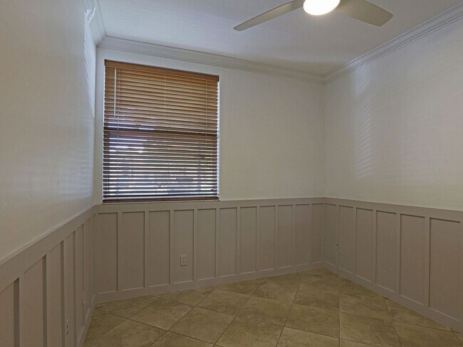 Building Photo - 4191 Bellasol Cir