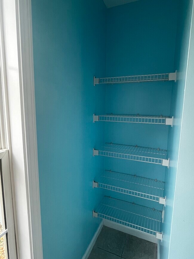 Building Photo - 2520 Friedland Pl