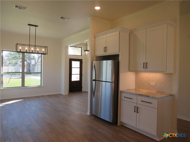 Building Photo - 3225 Tortuga Ct