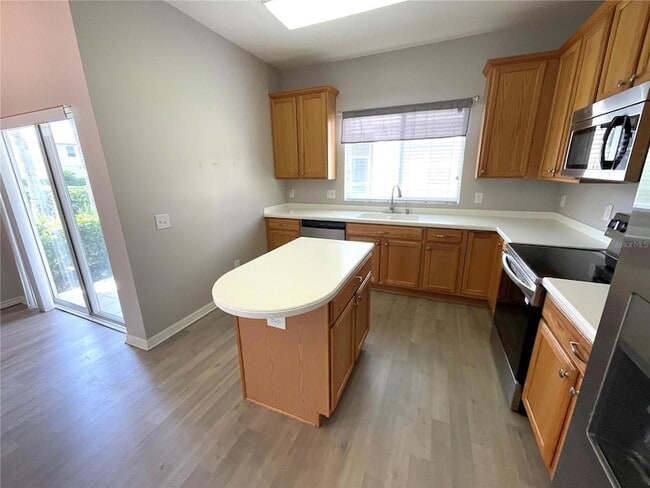 Building Photo - 17535 Stinchar Dr