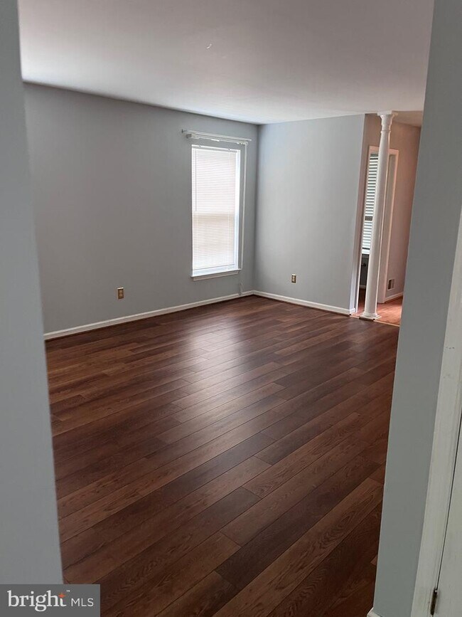 Building Photo - 126 Marsh Creek Dr
