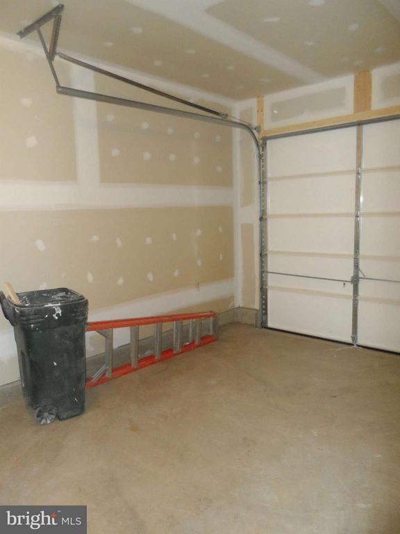 Building Photo - 27 Rapidan Dr