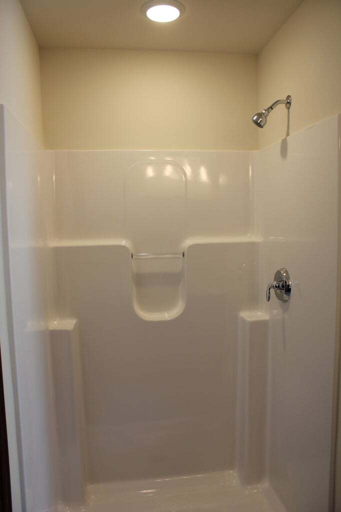 Walk In Shower - 9019 W Stuth Ave