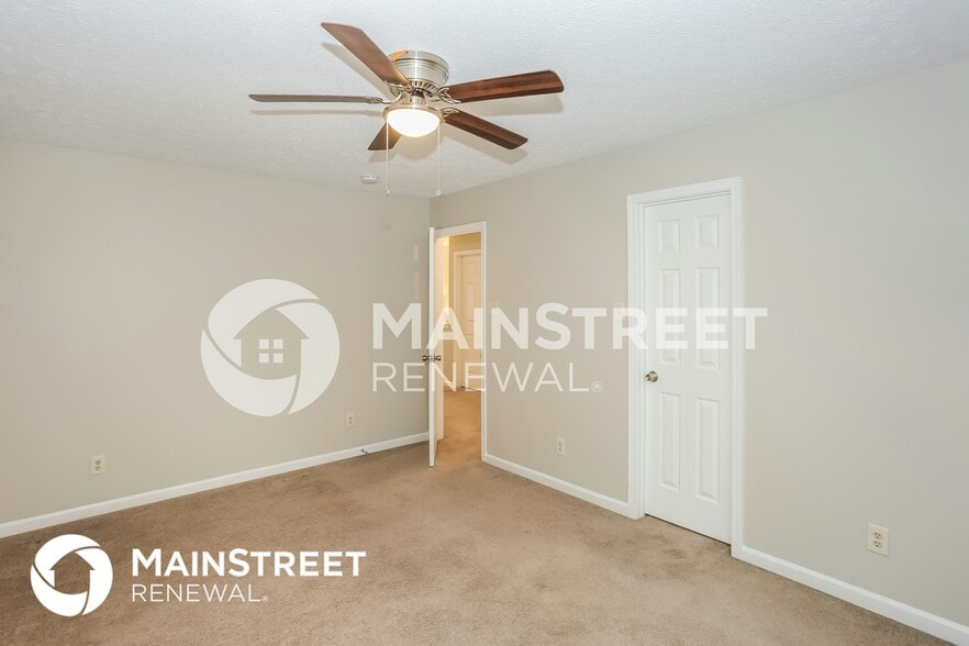 Building Photo - 715 Capstone Ave