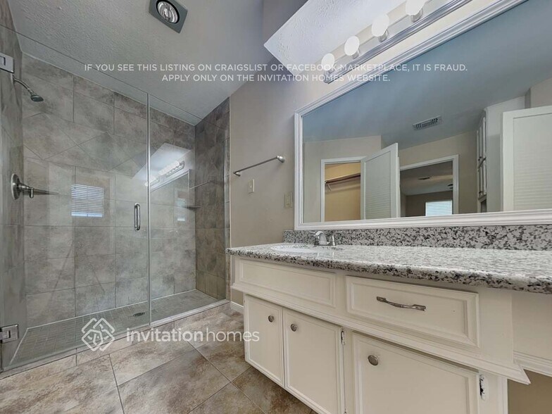 Building Photo - 6607 Gentle Bend Dr
