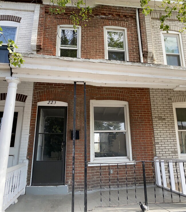 Building Photo - 225 North 2nd Street