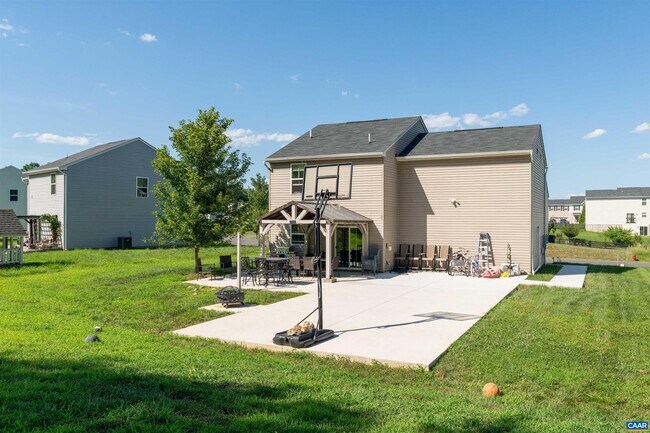Building Photo - 90 Mannie Ct