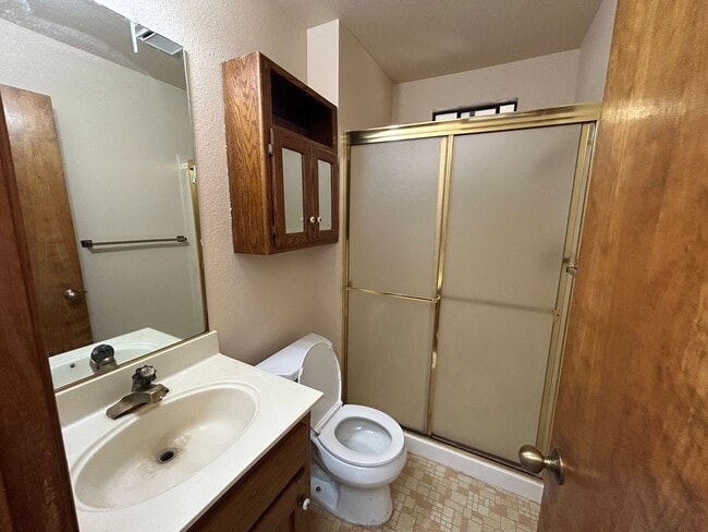 Building Photo - Remodeling almost done on this country hom...
