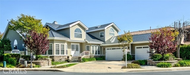 Building Photo - 12 San Remo