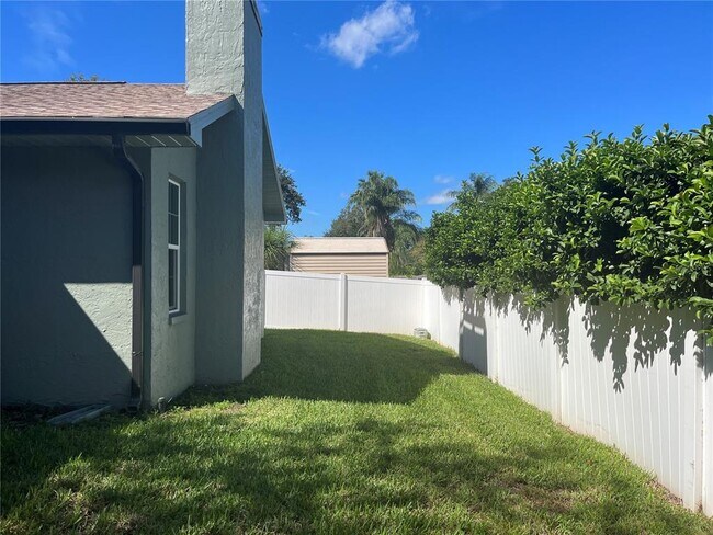 Building Photo - 2780 Merlin Way