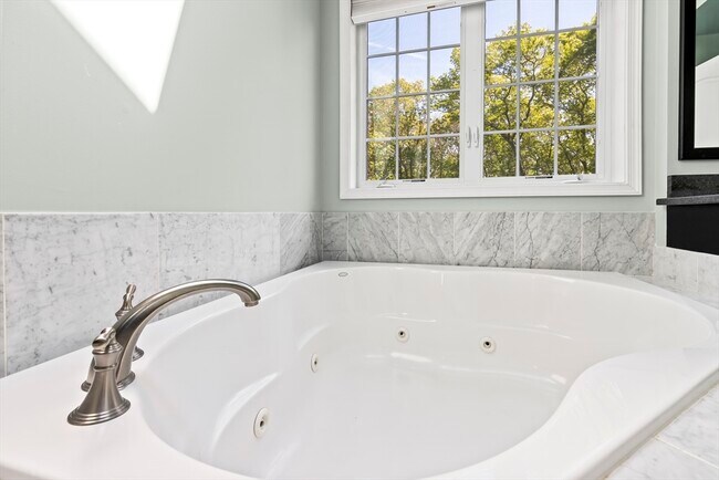 Building Photo - 46 Hound Pack Cir