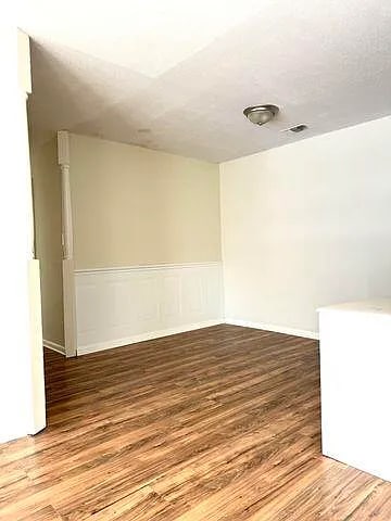 Building Photo - 1017 Stevens Creek Rd