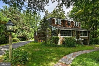 Building Photo - 353 Cherry Hill Rd
