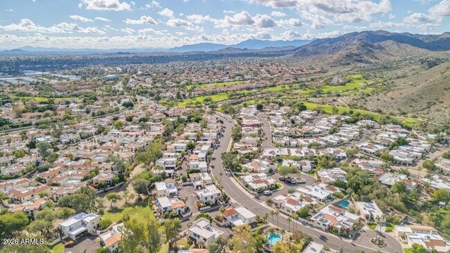 Building Photo - 8841 S 51st St