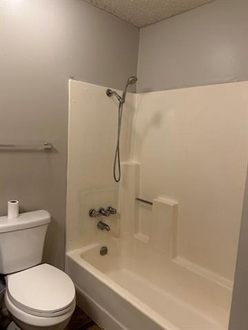 Building Photo - 308 Avenue E Ave