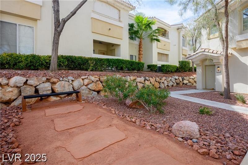 Building Photo - 10020 Benjamin Nicholas Pl