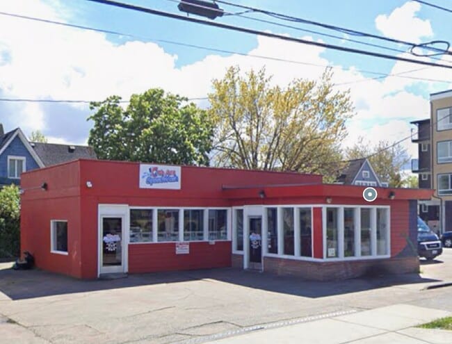 Building Photo - Stephens Properties 1319