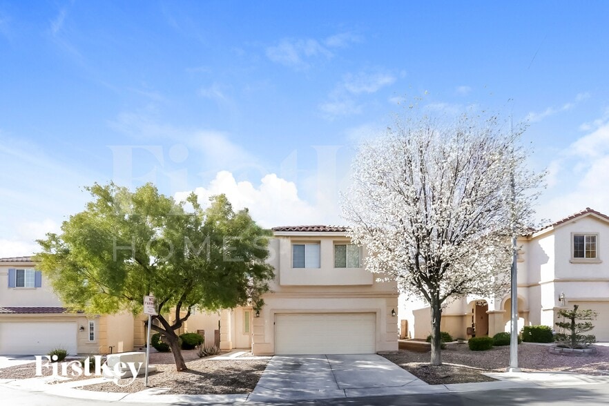 Building Photo - 9461 Magnificent Ave