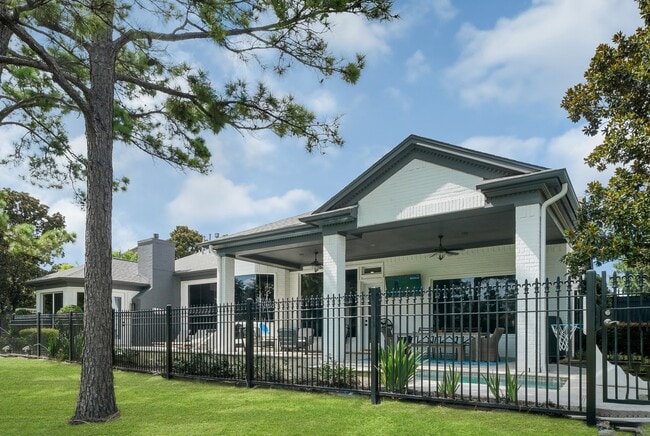 Building Photo - 11603 Noblewood Crest Ln