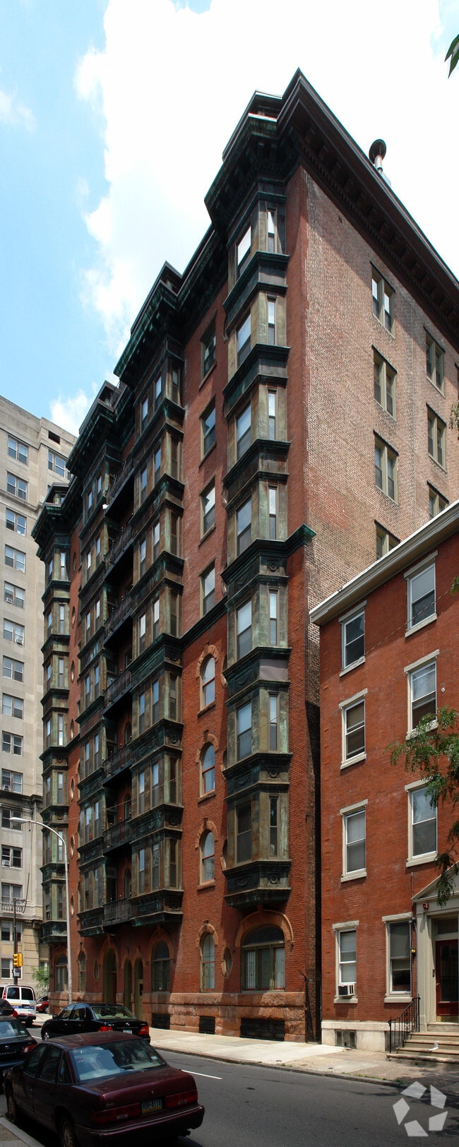 The Newport 1530 Spruce St Philadelphia PA 19102 Apartment Finder