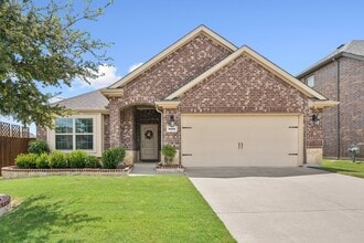 Building Photo - 3205 Rio Grande Rd